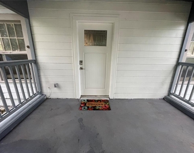 1339 13th Street W - Photo Thumbnail 2