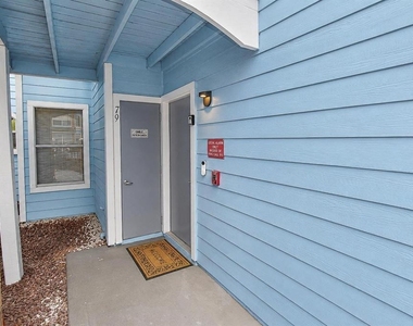 2739 N Poinciana Boulevard - Photo Thumbnail 25