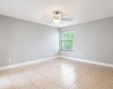 2739 N Poinciana Boulevard - Photo Thumbnail 19