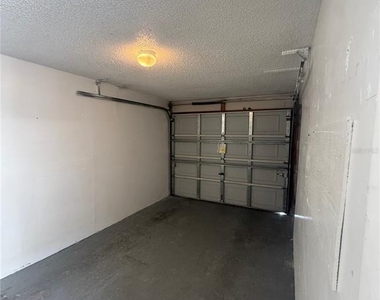 1101 Spring Meadow Drive - Photo Thumbnail 27