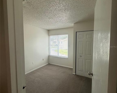 1101 Spring Meadow Drive - Photo Thumbnail 23