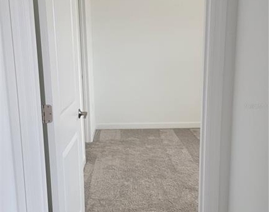 3064 Ella Way - Photo Thumbnail 11