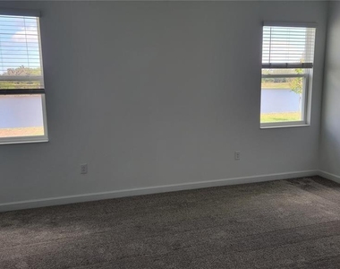 3064 Ella Way - Photo Thumbnail 23