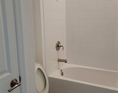 3064 Ella Way - Photo Thumbnail 12