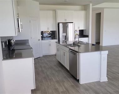 3064 Ella Way - Photo Thumbnail 18
