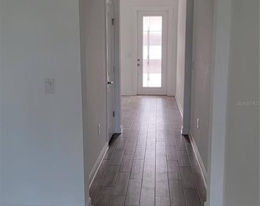 3064 Ella Way - Photo Thumbnail 13