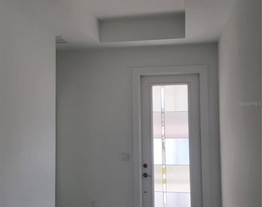 3064 Ella Way - Photo Thumbnail 2