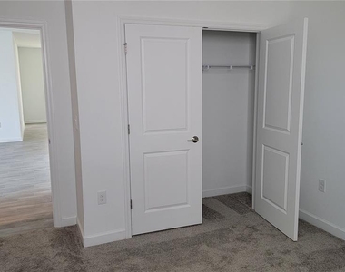 3064 Ella Way - Photo Thumbnail 31