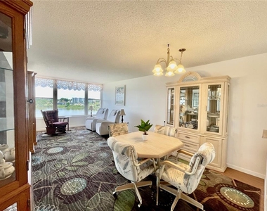 700 Mirror Terrace Nw - Photo Thumbnail 9