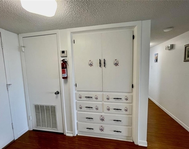 700 Mirror Terrace Nw - Photo Thumbnail 29