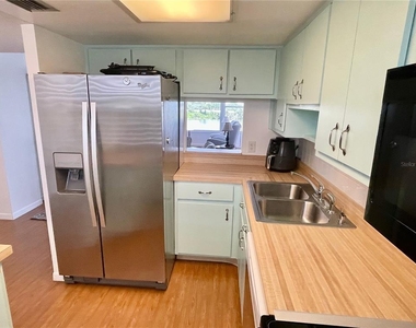 700 Mirror Terrace Nw - Photo Thumbnail 7
