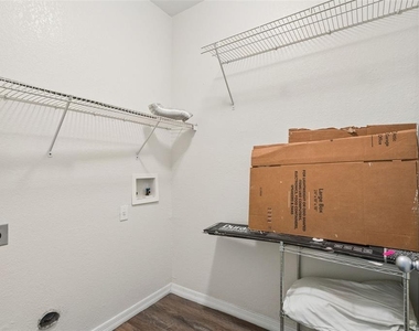 8136 Claire Ann Drive - Photo Thumbnail 24