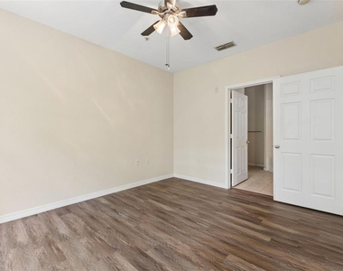 8136 Claire Ann Drive - Photo Thumbnail 18