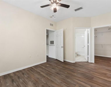 8136 Claire Ann Drive - Photo Thumbnail 12