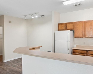 8136 Claire Ann Drive - Photo Thumbnail 5