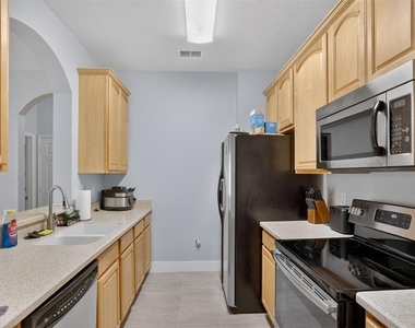 3332 Robert Trent Jones Drive - Photo Thumbnail 7