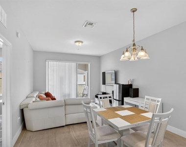 3332 Robert Trent Jones Drive - Photo Thumbnail 2