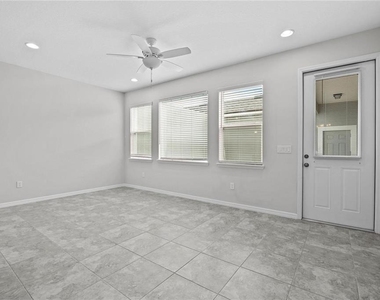 8061 Glenlloyd Avenue - Photo Thumbnail 13