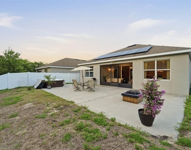 1097 Hendon Loop - Photo Thumbnail 34