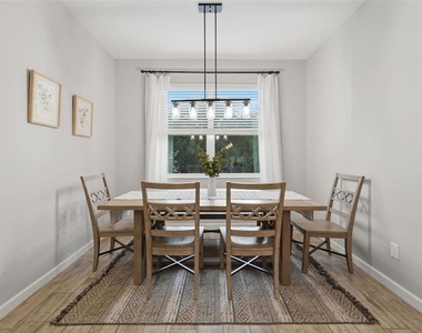 1097 Hendon Loop - Photo Thumbnail 18