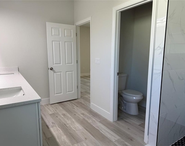 7897 N Fieldstone Drive - Photo Thumbnail 22