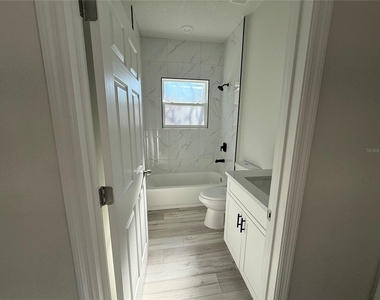 7897 N Fieldstone Drive - Photo Thumbnail 11