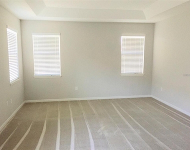 8821 Arrabida Lane - Photo Thumbnail 3