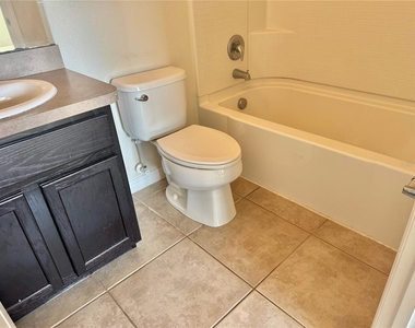 3141 Windleshore Way - Photo Thumbnail 18