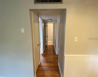 320 Lakeview Street - Photo Thumbnail 11