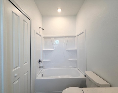 2132 Rider Rain Lane - Photo Thumbnail 25
