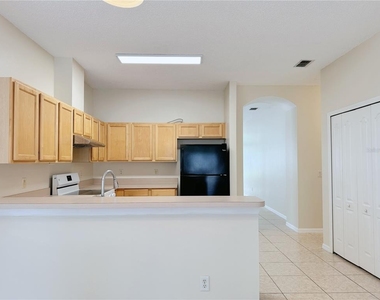 4932 Bellthorn Drive - Photo Thumbnail 15