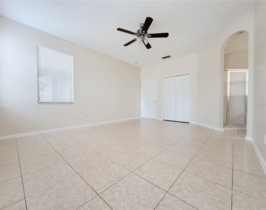4932 Bellthorn Drive - Photo Thumbnail 22