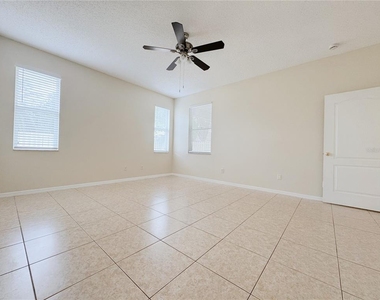 4932 Bellthorn Drive - Photo Thumbnail 20
