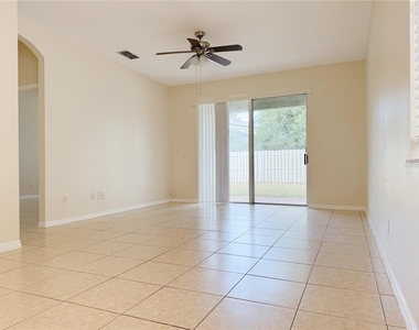 4932 Bellthorn Drive - Photo Thumbnail 18