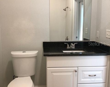 308 E 13th Street - Photo Thumbnail 15