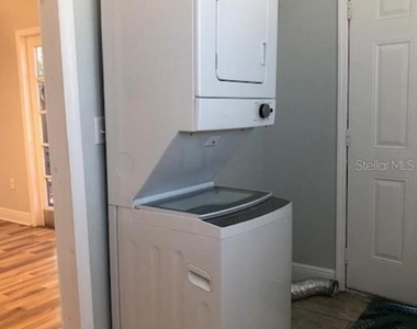 308 E 13th Street - Photo Thumbnail 17