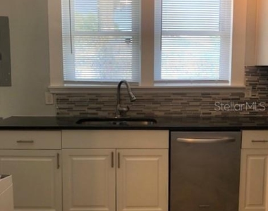 308 E 13th Street - Photo Thumbnail 6
