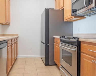 3868 Lexmark Lane - Photo Thumbnail 8