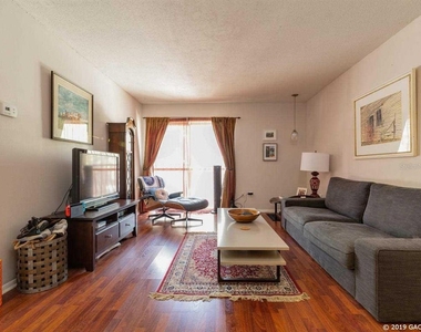 1700 Sw 16th Court - Photo Thumbnail 4