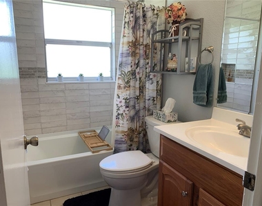18094 Ackerman Avenue - Photo Thumbnail 15