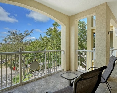1308 Old Stickney Point Road - Photo Thumbnail 29
