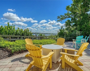 1308 Old Stickney Point Road - Photo Thumbnail 67