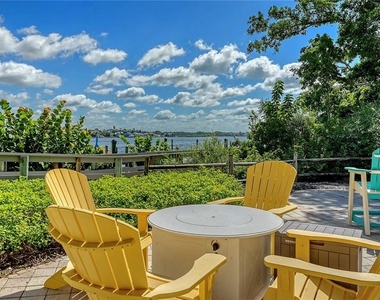 1308 Old Stickney Point Road - Photo Thumbnail 68