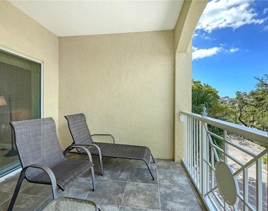 1308 Old Stickney Point Road - Photo Thumbnail 28