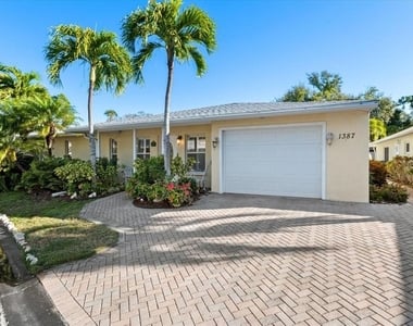 1387 Moonmist Drive - Photo Thumbnail 11
