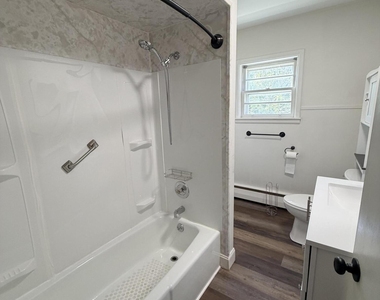 453 Morgan Street - Photo Thumbnail 5