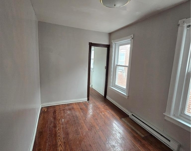 138 S 14th Street - Photo Thumbnail 18