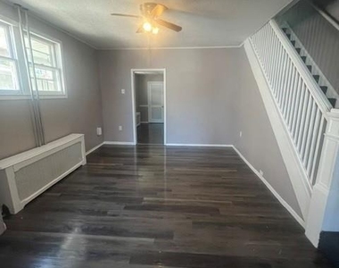 126 High Street - Photo Thumbnail 3