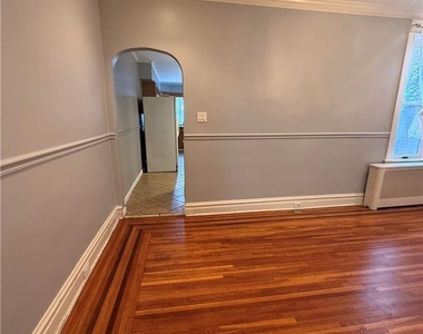 1538 Chew Street - Photo Thumbnail 6