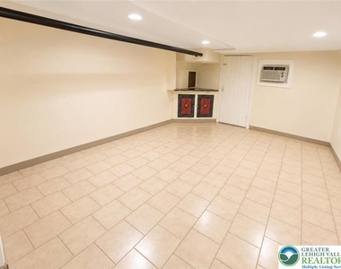 1538 Chew Street - Photo Thumbnail 32